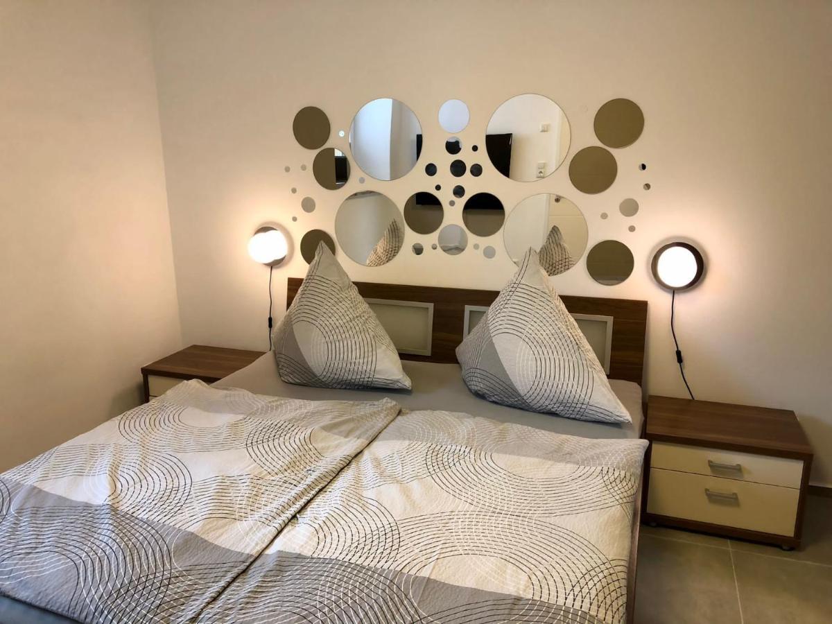 Erdgeschoss-Appartement Mit Seeterasse Ahrensbok Εξωτερικό φωτογραφία