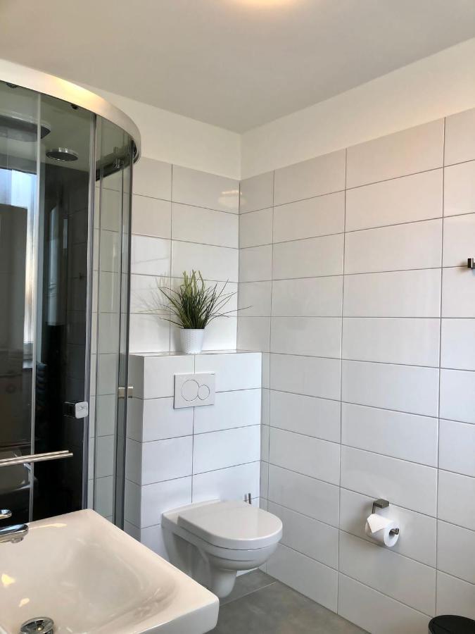 Erdgeschoss-Appartement Mit Seeterasse Ahrensbok Εξωτερικό φωτογραφία