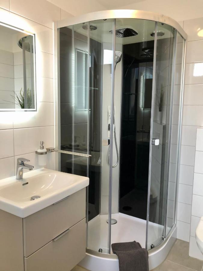 Erdgeschoss-Appartement Mit Seeterasse Ahrensbok Εξωτερικό φωτογραφία
