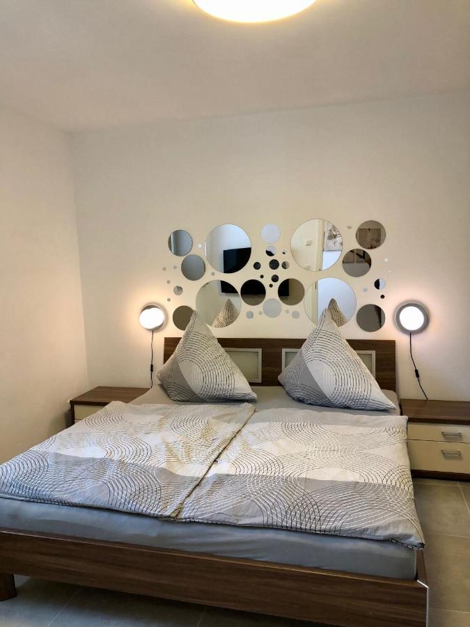 Erdgeschoss-Appartement Mit Seeterasse Ahrensbok Εξωτερικό φωτογραφία